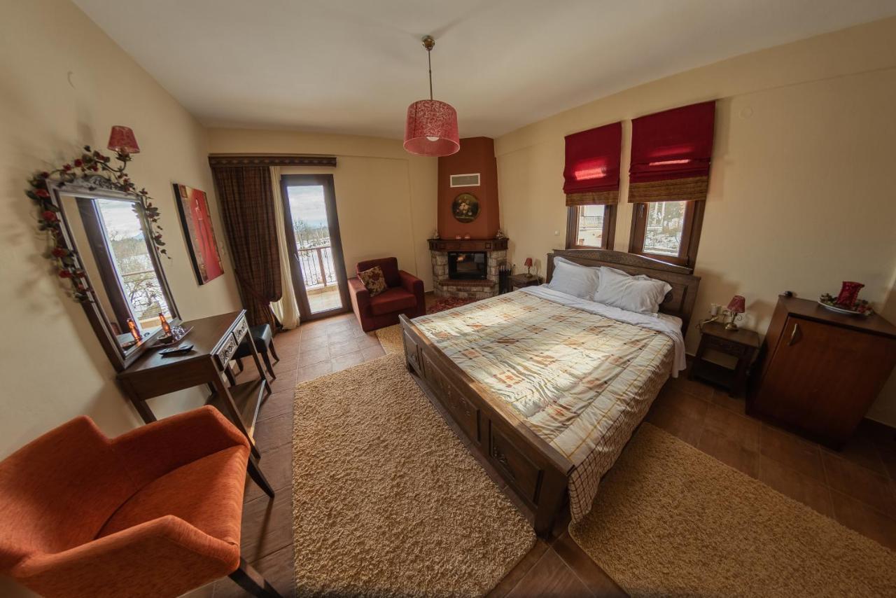 Filoxenia Hotel Koutsodimos Екстер'єр фото